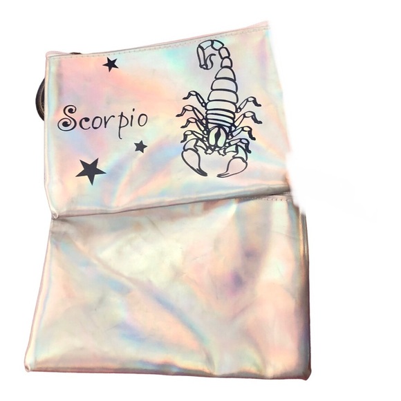 2 silver reflective Scorpion & Cancer‎ horoscope cosmetic beauty makeup bags new - Picture 4 of 6